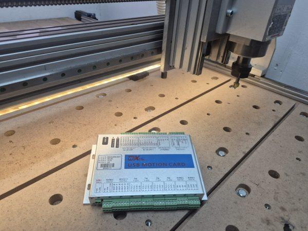 WiXHC MACH4 CNC controller
